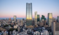 A fost finalizat cel mai înalt zgârie-nori din Japonia Turnul cu fațadă din sticlă are o