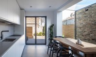 O extindere modernă a unei case vechi Echipa de specialisti de la biroul Mulroy Architects a