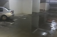  Hidroizolarea unei parcări subterane a unui bloc din București 