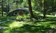 Un fan al filmului "Stăpânul Inelelor" și-a făcut propria casă-hobbit eficientă energetic Farmecul casutei de poveste