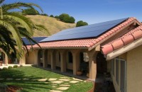 Șindrilele solare SunPower sunt cu 15% mai eficiente decât panourile fotovoltaice convenționale