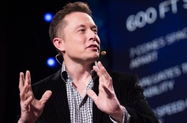 Tesla va incepe, din aprilie 2017, sa preia comenzi de tigle solare