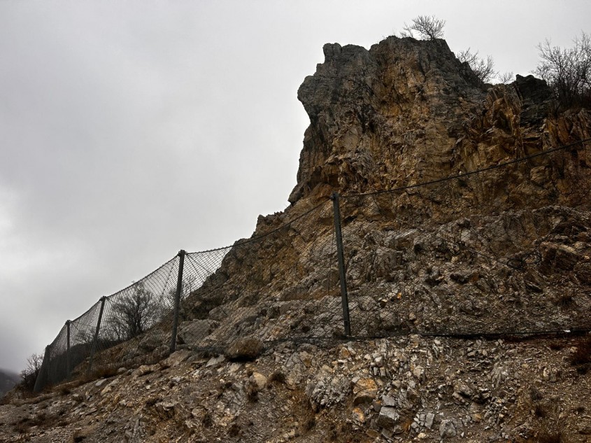 Monitorizarea de la distanță a sistemelor de protecție &icirc;mpotriva hazardurilor naturale
