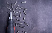 De ce să achiziționezi o mașină de înșurubat dacă lucrezi în confecții metalice?