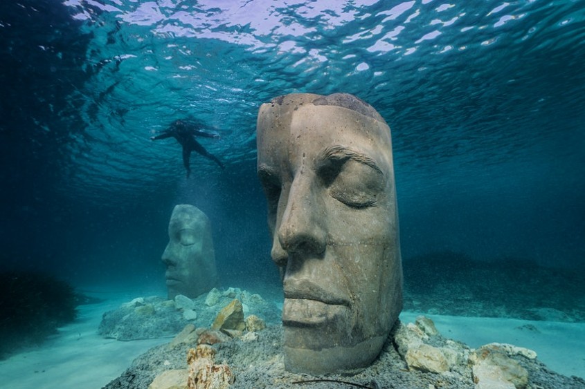 Un muzeu subacvatic în Cannes, cu sculpturi create după chipurile localnicilor (Foto)