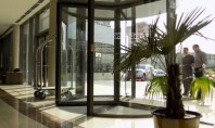 Colaborare intre Siatec si lantul hotelier Ramada Intrarea in Ramada Plaza Craiova se face printr-o usa