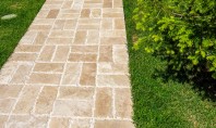 Cum alegi piatra decorativă pentru exterior: fațadă, soclu, terasă sau grădină 