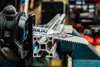 &Icirc;n construcții materialul alege p&acirc;nza soluții WILPU pentru lemn cu metal fontă BCA compozite și găuri