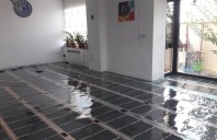 Sistem de încălzire în pardoseală cu folie carbonică încălzitoare