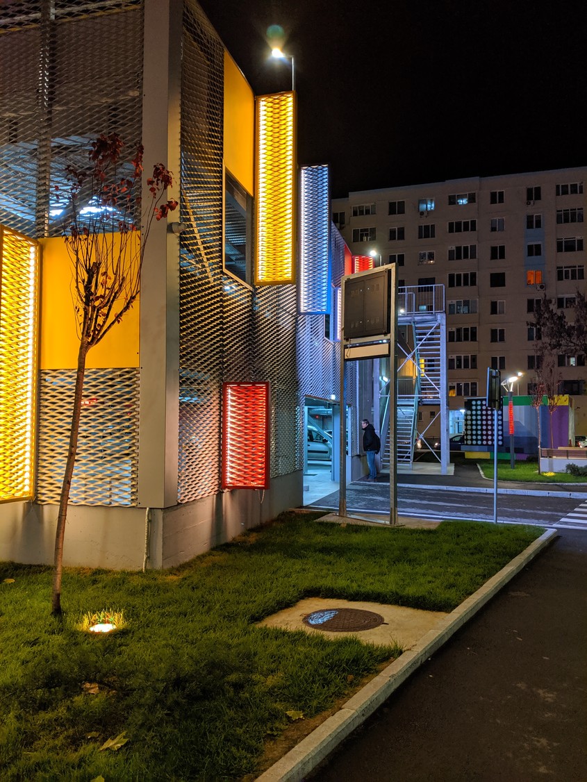 Cum arată cea mai nouă parcare de tip park and ride din București