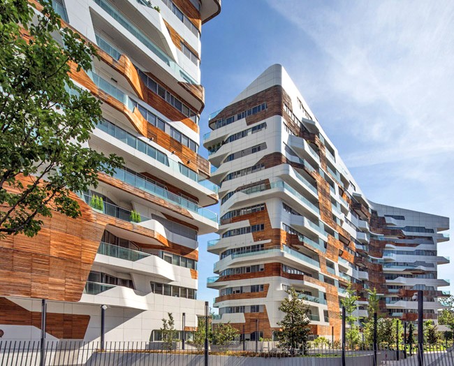 Complexul rezidential semnat de Daniel Libeskind si Zaha Hadid aproape de final