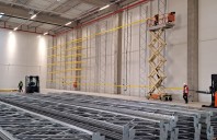 Rafturi metalice noi și second-hand pentru depozite, hale, fabrici: soluții eficiente pentru stocarea mărfurilor