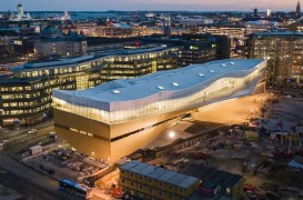 Finlanda sărbătorește centenarul cu o bibliotecă ultramodernă
