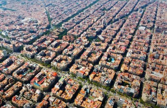 Superblocurile din Barcelona pot salva vieți și ar trebui să existe în toate orașele