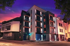 Arhitectura nocturnă: Cum transformă iluminatul percepția orașelor și a clădirilor?