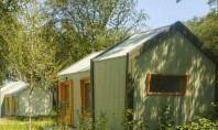 O zonă rezidențială pentru cei fără adăpost alimentată în întregime cu energie solară Studioul olandez de