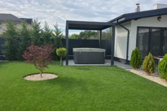 Pergole din aluminiu – soluția modernă pentru spații elegante și durabile