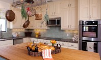 Din ce material alegi blatul de bucătărie Piatră naturală sau lemn? Blatul de bucatarie este cel