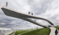 O platformă suspendată leagă orașul de mare în nordul Olandei Conceptul le apartine arhitectilor de la
