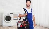 5 unelte esențiale pentru trusa ta de scule 1 Șurubelnițe Șurubelnițele sunt unele dintre cele mai