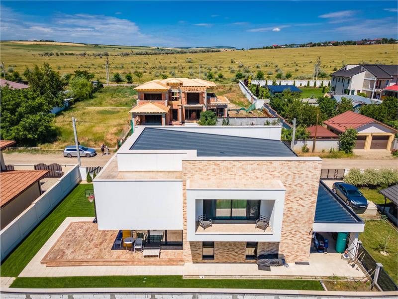 Fațade moderne cu cărămidă aparentă klinker – eleganță și durabilitate în proiectele rezidențiale