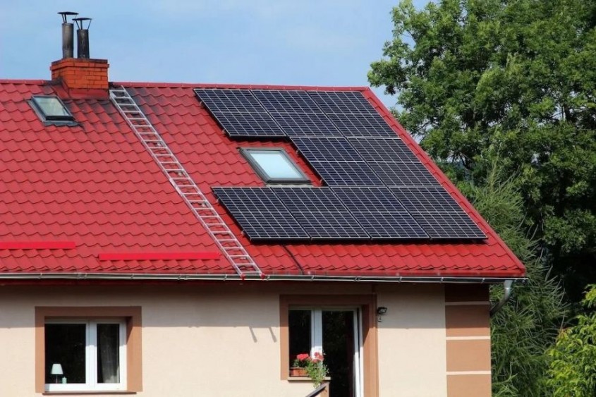 Cum să reduci factura de energie cu panouri fotovoltaice