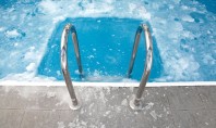 Cât încă nu e prea târziu ți-ai pregătit piscina exterioară pentru iernat? Vremea e rece dar