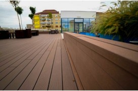 Reducerile de Black Friday pentru profilele WPC BENCOMP (lemn compozit) pentru terase continuă!