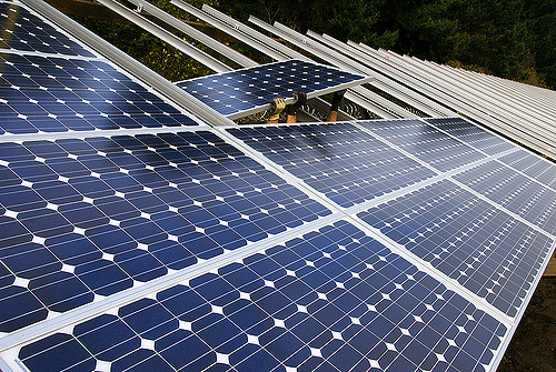 energie solara flickr - Regenerabilele, o treime din capacitatea instalată de producere a