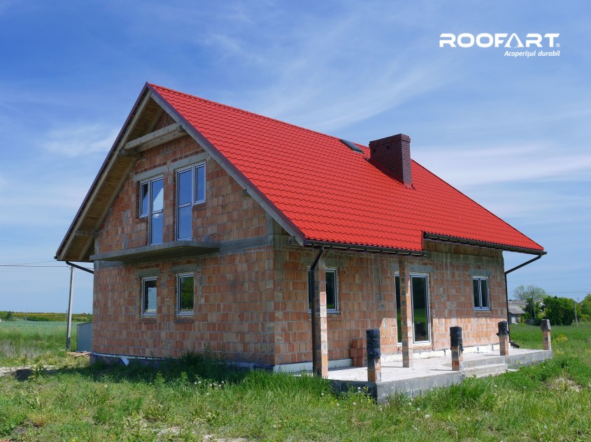 Top 5 avantaje ale unui acoperiș metalic. Recomandarea producătorului național ROOFART