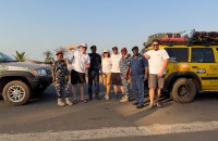 20 000 KM prin Europa și Africa fără plasă de siguranță Povestea echipei B-Leader la Budapest-Bamako