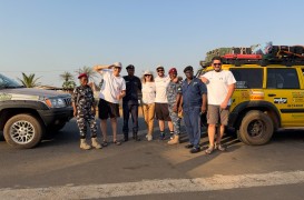 20 000 KM prin Europa și Africa fără plasă de siguranță Povestea echipei B-Leader la Budapest-Bamako