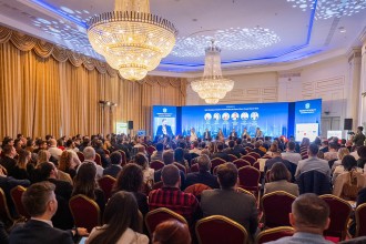 Descoperă tendințele care modelează industria serviciilor de administrare a clădirilor