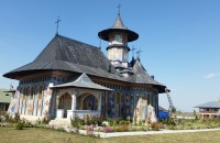 Manastirea Alexandru Vlahuta a contractat cu numarul 1 in Europa pentru sisteme complete de invelitoare cu