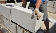 Adeziv pentru BCA Ghidul complet pentru alegerea și utilizarea corectă Indiferent dacă lucrezi pe șantier sau