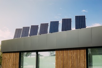 Cum alegi panoul solar EcoFlow potrivit pentru locuințe eficiente energetic