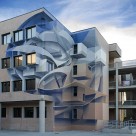 Artistul care schimbă fața clădirilor cu iluzii optice 3D spectaculoase