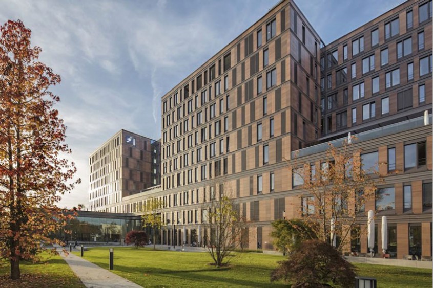 Energie solară în noua şcoală din Frankfurt