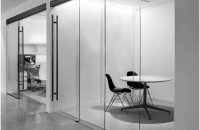 Sisteme culisante  - o soluție modernă de compartimentare a spațiilor de locuit sau de birouri