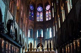 Un plan controversat pentru renovarea interiorului catedralei Notre-Dame