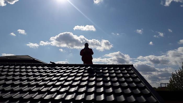 Cum îţi afectează căldura din timpul verii acoperişul?