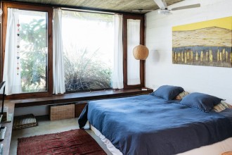 C&acirc;teva dormitoare frumoase, chiar şi fără tăblie de pat