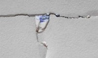 Repararea fisurilor din pereții de gips-carton - Sfaturi pentru renovare Cănd la îmbinări se văd fisuri