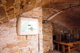 Sistem de dezumidificare şi anti-igrasie pentru clădiri vechi de patrimoniu: soluţia ECODRY