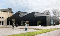 Biblioteca si centru comunitar amenajate cu stil Proiectata de echipa Primus Arkitekter din Copenhaga solutia de