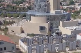 Un turn futurist inspirat de van Gogh şi de construcţiile romane, de Frank Gehry