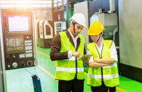 Cele mai bune soluții pentru protecția muncii în medii industriale