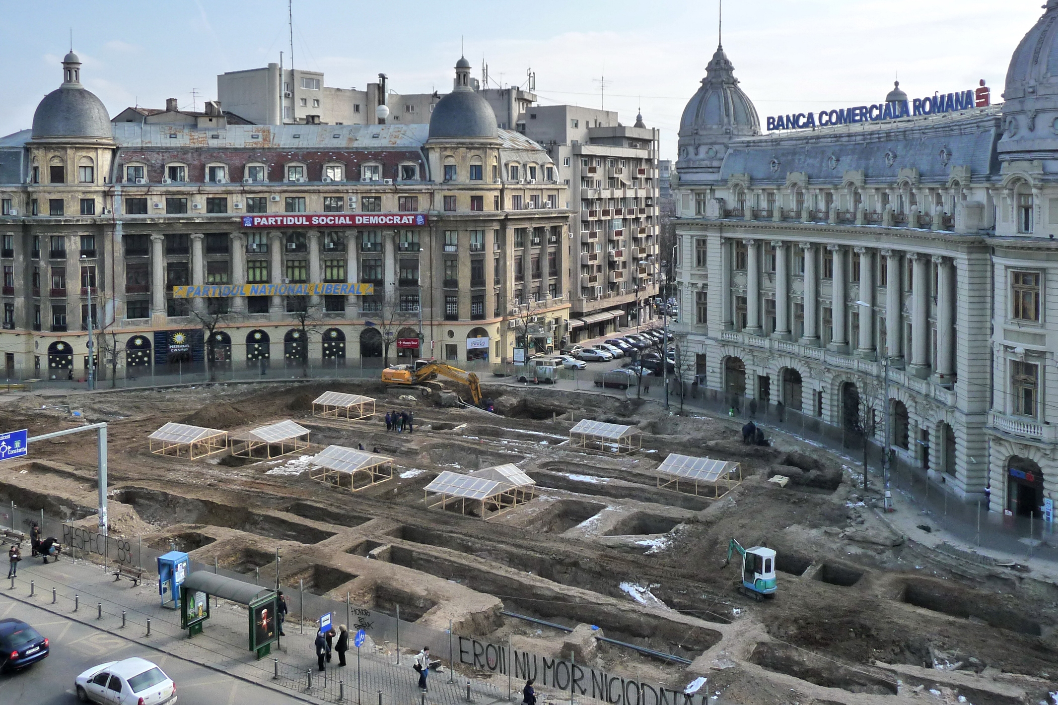 Se reamenajeaza Piata Universitatii!