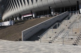 Elis Pavaje a amenajat aleile si parcarea stadionului Cluj Arena