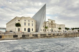 Inaugurarea extinderii la Muzeul de Istorie Militara din Dresda, opera a arhitectului Daniel Libeskind